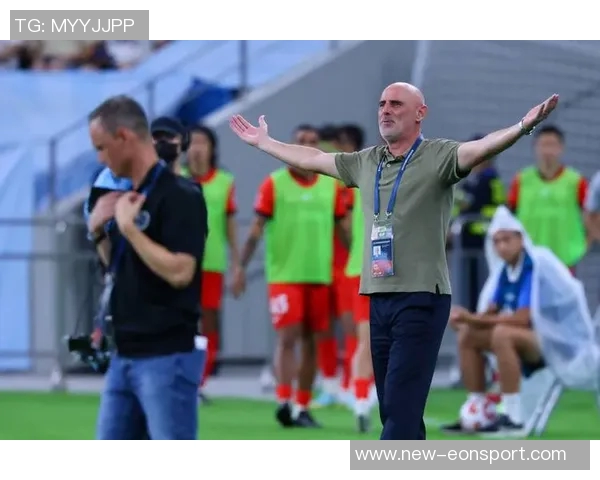 穆斯卡特称赞林加德表现出色并强调海港未来发展需深入讨论