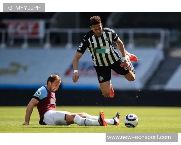 林加德绝杀时刻错失良机仰天长叹抱头难以置信的瞬间