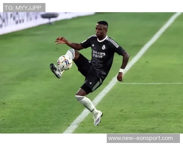 阿斯报导黄潜将对维尼修斯红牌判罚提出上诉引发热议